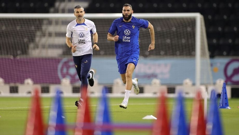 Futebol: Benzema é cortado da França após sofrer lesão em treino e está fora da Copa do Mundo do Qatar