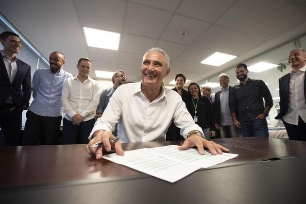 Com Daniel Alves e Pedro, Tite convoca seleção para Copa 2022