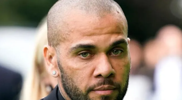 A vida de Dani Alves está desesperadora, sua família não sabe mais o que fazer