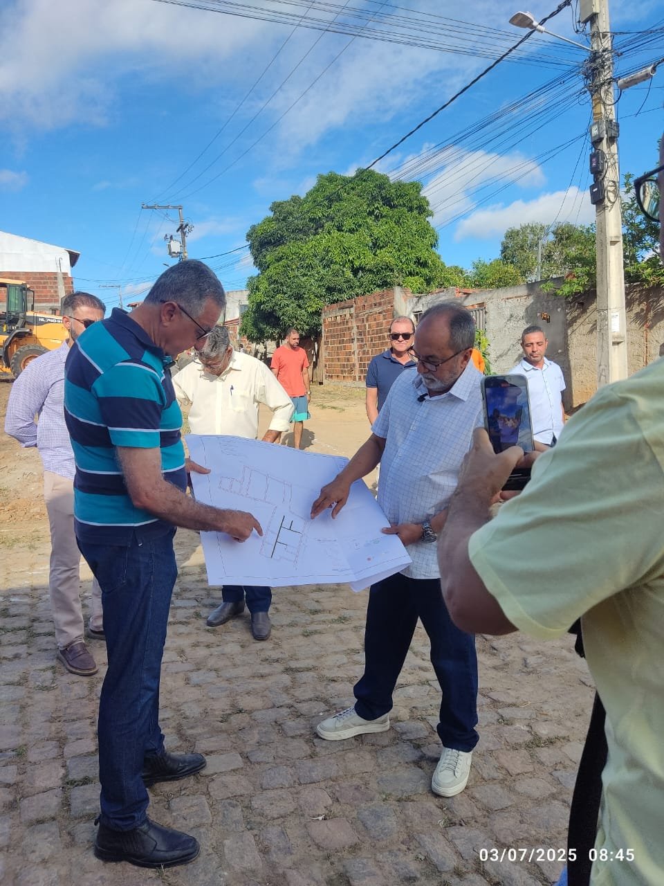 Pavimentação no Zito Gomes já começou!
