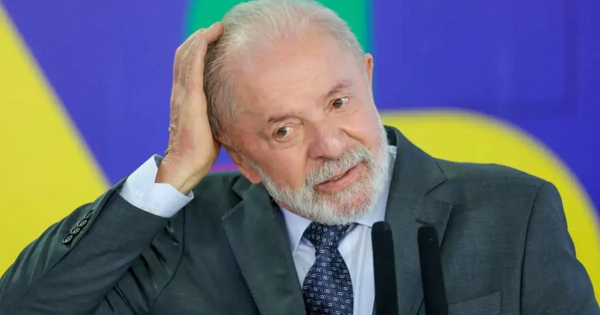 Lula decide não sancionar aumento de deputados e avalia retornar decisão ao congresso