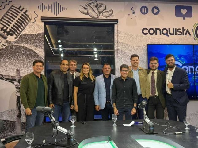 Conquista FM 92,5 foi lançada com estrutura de ponta, reunindo autoridades, empresários e jornalistas e toda a cidade