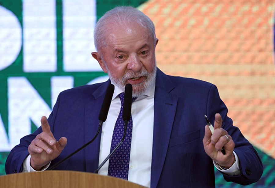 Em recado a Trump, Lula diz que planta comida, não ódio