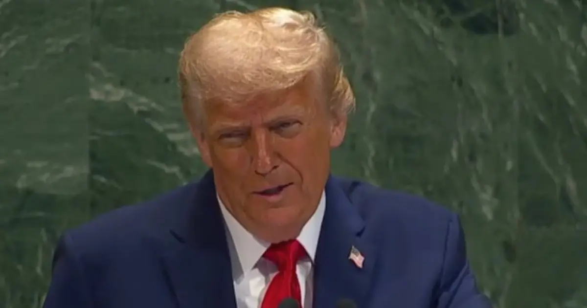 Bolsonaristas minimizam gesto de Trump a Lula e buscam explicações