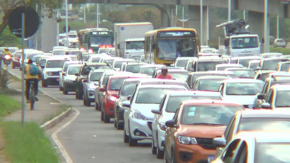 Bahia concede descontos e perdão de dívidas do IPVA e licenciamento