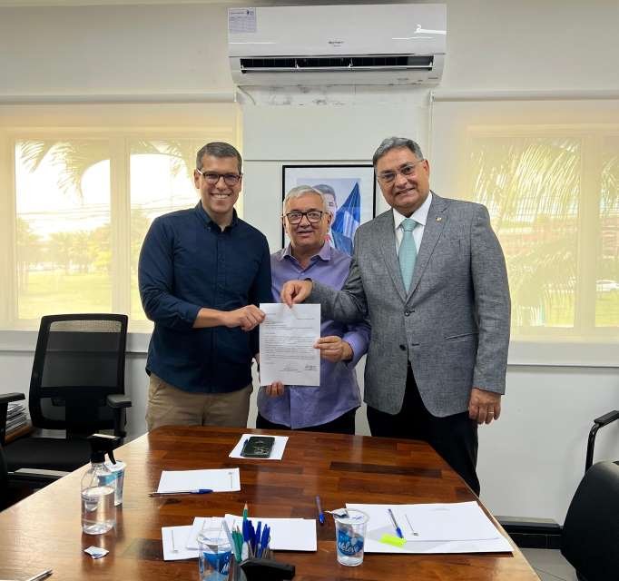 Fortalecimento Regional em Foco: Adilson Martins Intensifica Ações do Solidariedade em Itapetinga