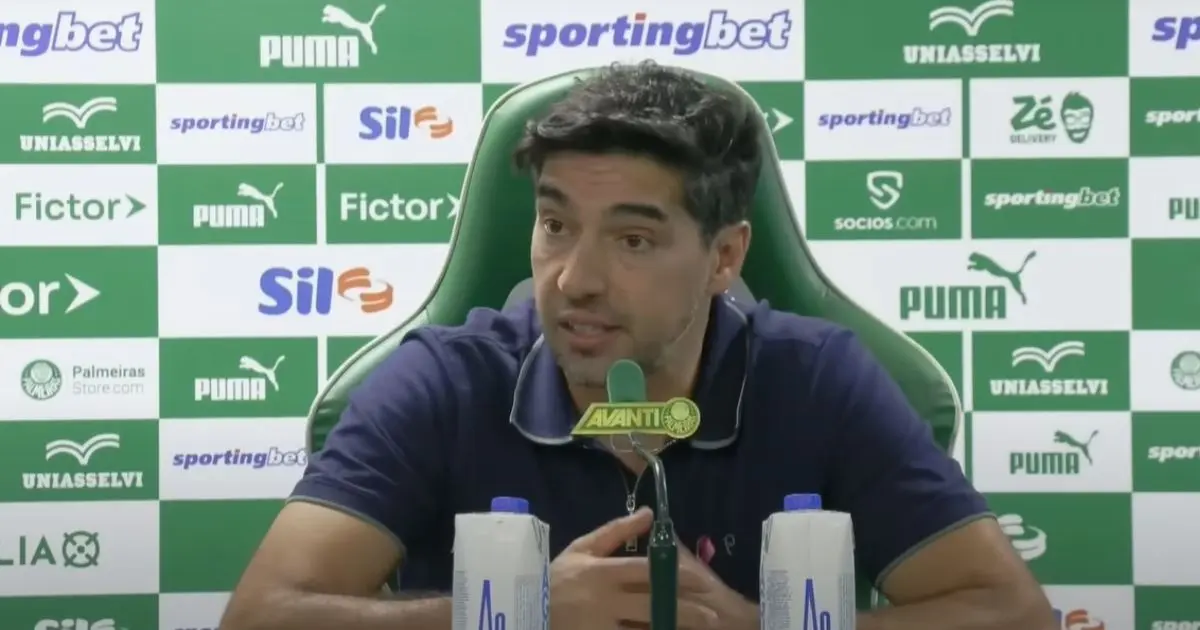 Abel Ferreira evita confronto com Rogério Ceni após críticas ao gramado da Fonte Nova
