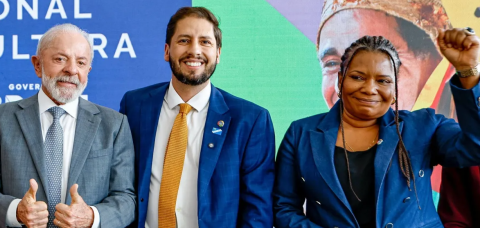 Lula cita “desenvoltura” de Margareth e diz: “Está querendo ser candidata”