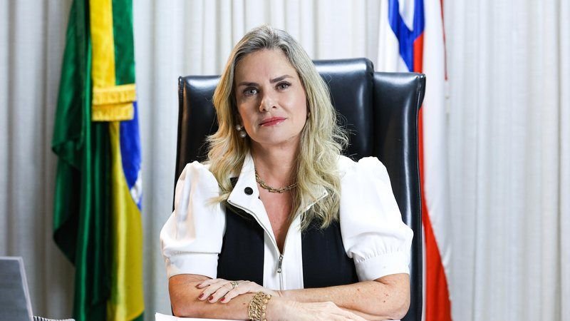Urgente: Presidente da ALBA é internada na UTI e se afasta de atividades; saiba mais