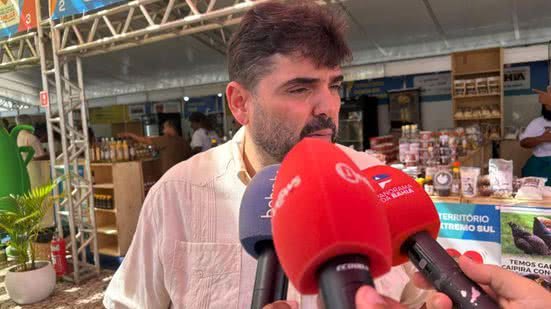 “Vamos continuar pegando empréstimos, porque a saúde financeira da Bahia é boa”, afirma Adolpho Loyola