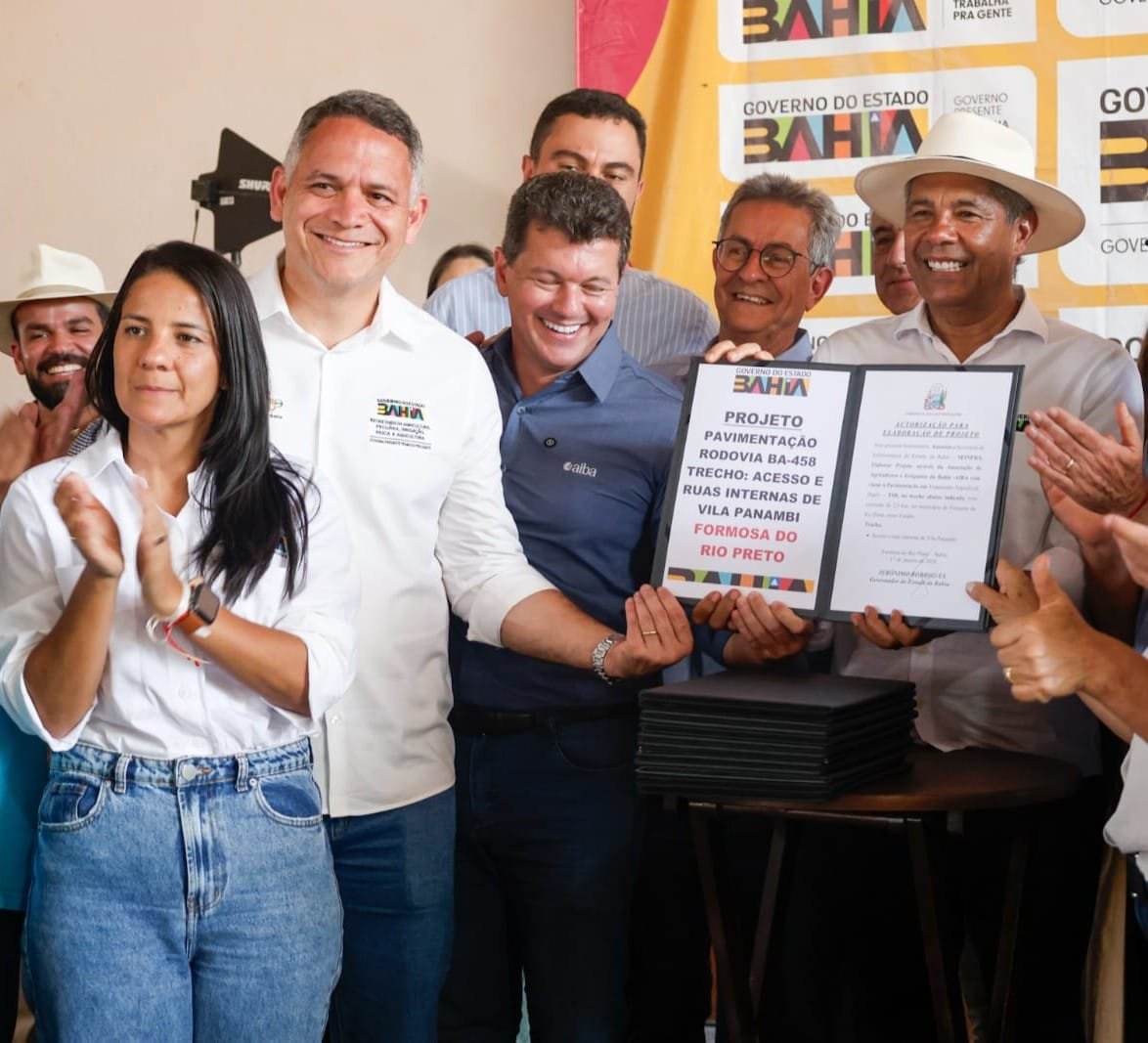 Parceria Seagri e Seinfra garante obra de pavimentação na Vila Panambi, em Formosa do Rio Preto