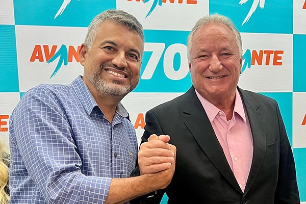 Elmo Vaz projeta crescimento do Avante durante reunião do partido em Salvador