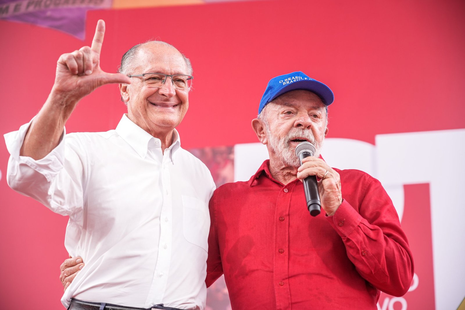 Lula confirma Alckmin como vice na chapa que disputará a reeleição a presidência