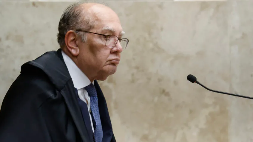 Gilmar vota para Vorcaro ficar preso, mas critica Mendonça