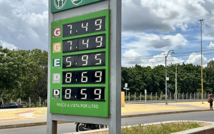 Preço da gasolina e do diesel diminuem pela primeira vez em refinaria da Bahia desde o início da guerra no Irã