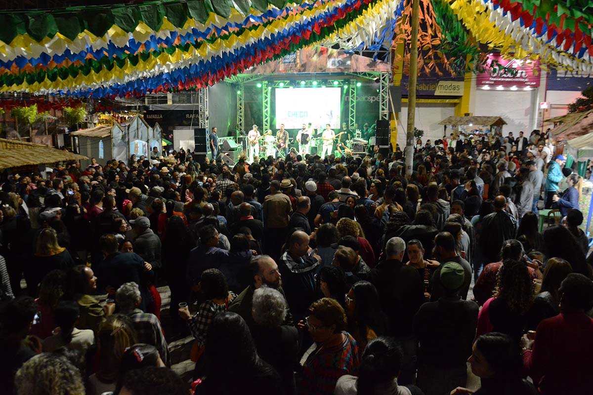 Arraiá da Conquista 2026: Governo Municipal divulga resultado do edital de seleção de artistas e bandas