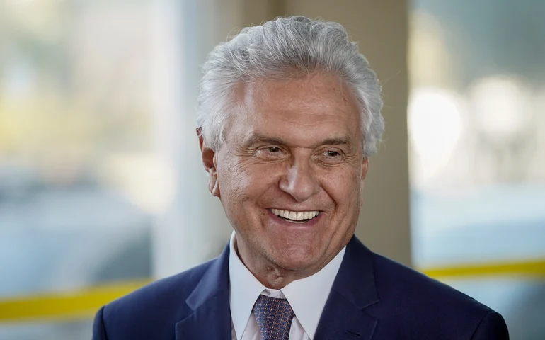 Caiado critica gestão de Bolsonaro e diz que desempenho ruim facilitou volta do PT