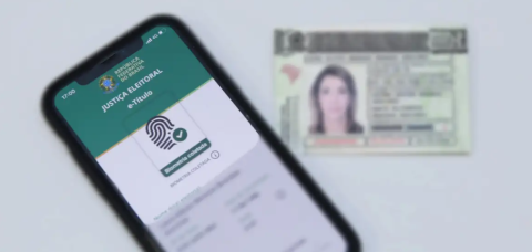 Eleitores têm até amanhã (06) para regularizar pendências eleitorais