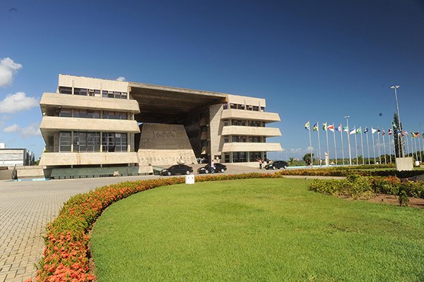 Assembleia Legislativa da Bahia figura entre as mais austeras do país