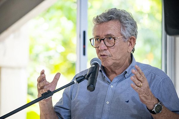 Caetano diz que mais de 80% dos prefeitos baianos apoiam Jerônimo