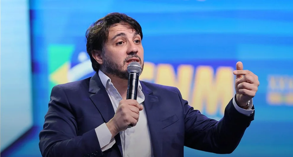 “Americano nenhum vai matar nossos bandidos”, diz Renan Santos