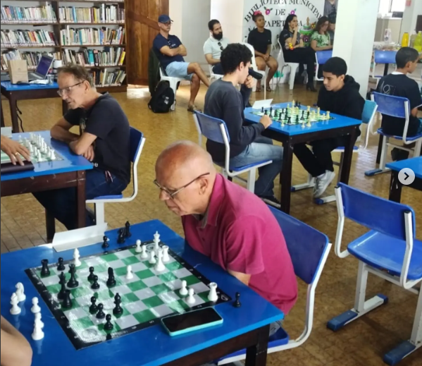 A Biblioteca Municipal de Itapetinga realiza II Torneio de Xadrez