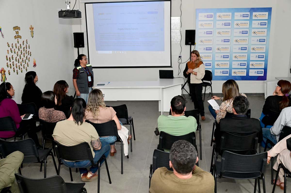 Vitória da Conquista inicia implantação do Programa Vida no Trânsito para reduzir acidentes e fortalecer ações de prevenção