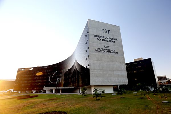 Justiça do Trabalho chama atenção para assédio eleitoral