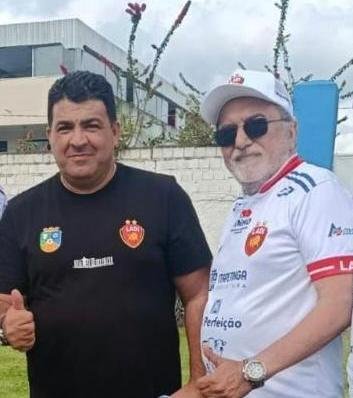 Intermunicipal: Prefeito Eduardo Hagge fortalece o futebol de Itapetinga! Domingo, o estádio primaverão é o palco da luta da seleção de Itapetinga pelo tri